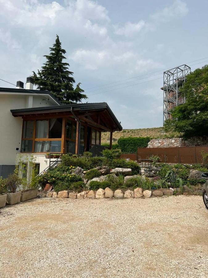 Ferienwohnung Garda 33 Caprino Veronese Exterior foto