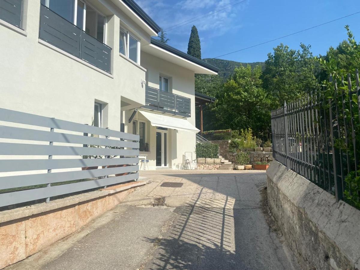 Ferienwohnung Garda 33 Caprino Veronese Exterior foto